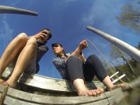 Und es dann a einer Leine schwimmen lassen.