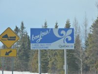 Bonjour! Und aufpassen auf die Schneemobile!